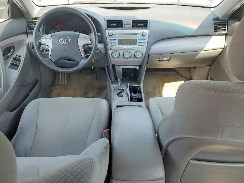 2009 Toyota Camry le