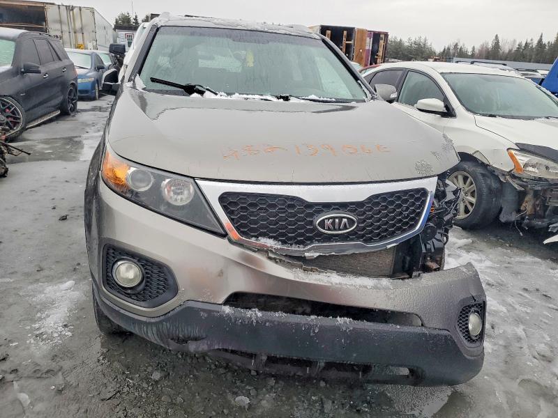 2012 KIA Sorento lx