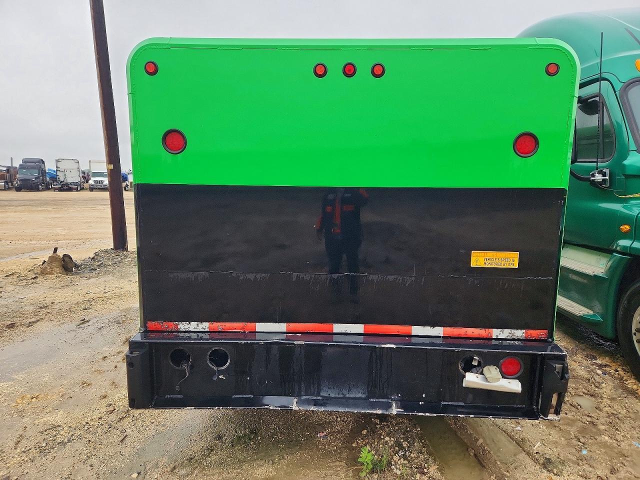 2007 Kenworth T300 Delivery Truck
