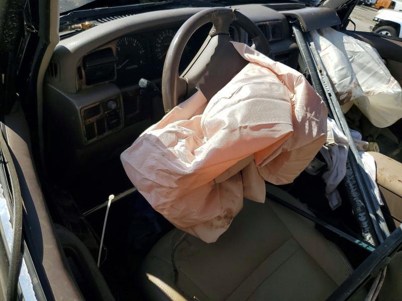 1996 Toyota Land Cruiser Base