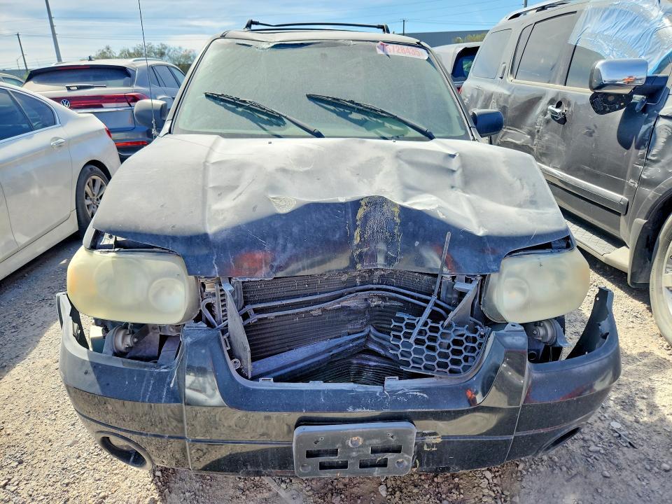 2005 Ford Escape lim