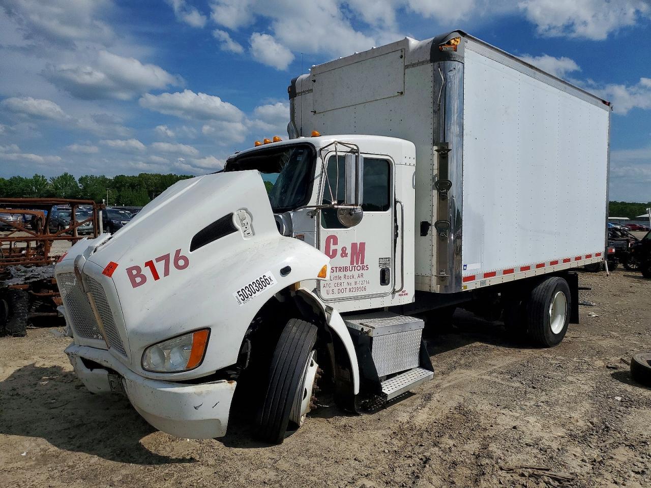 2017 Kenworth T270 BOX Truck