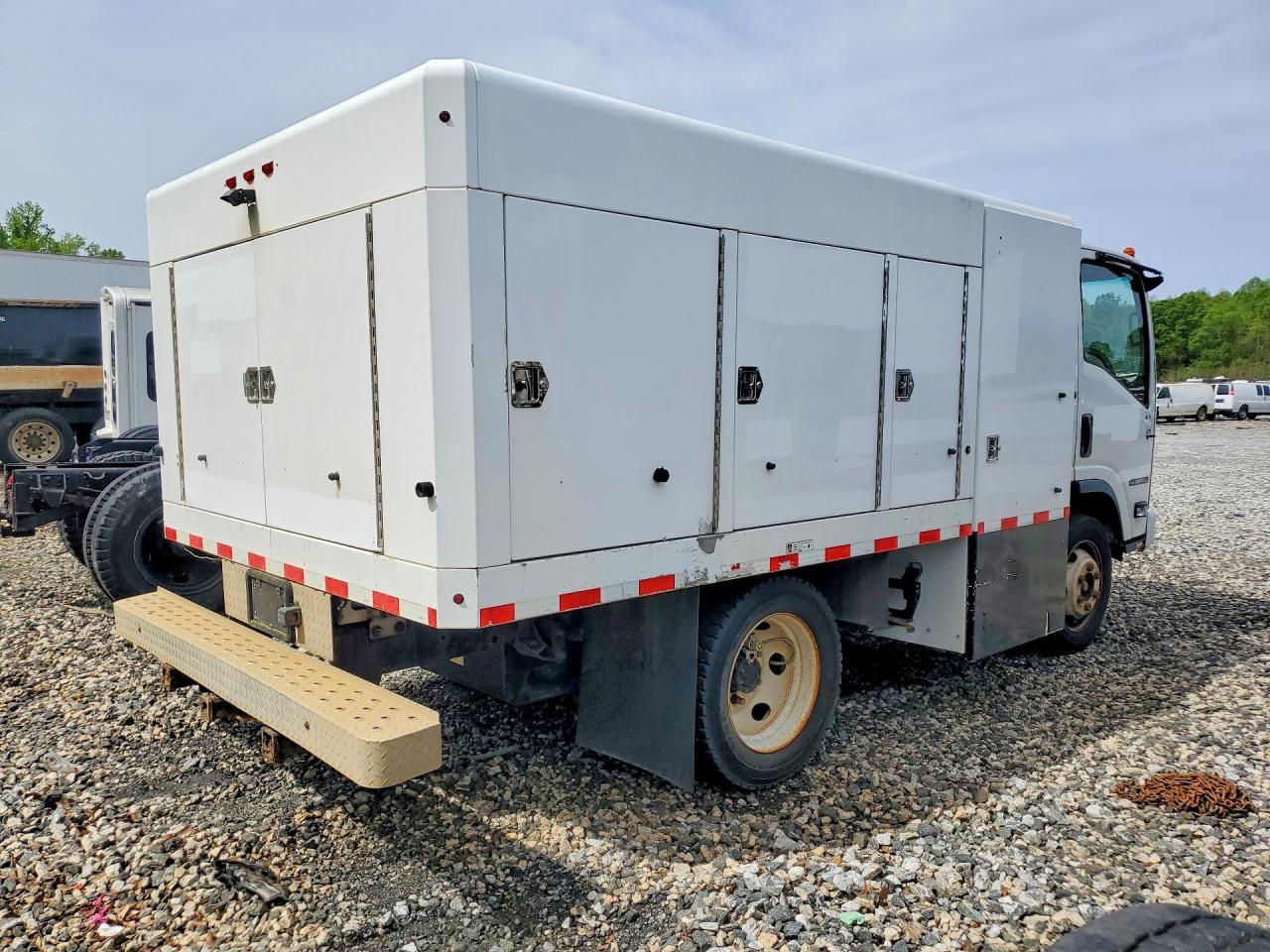 2018 Isuzu NPR HD Delivery Truck