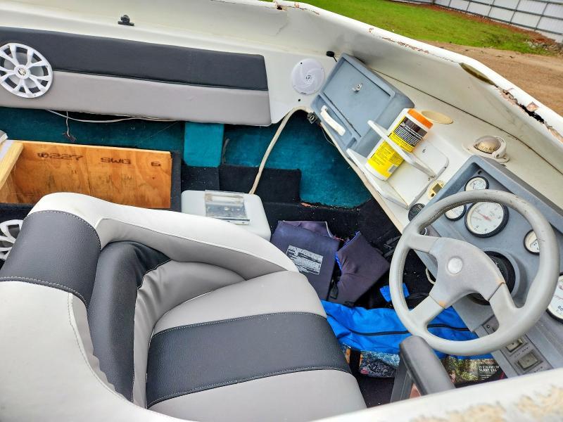 1996 Baja Boats 20 Outlaw