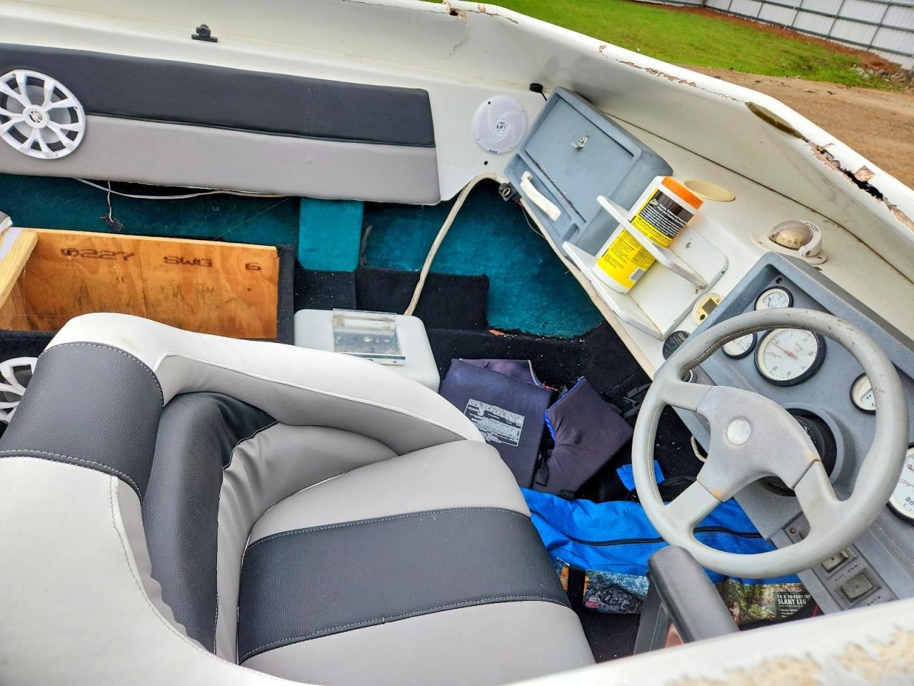 1996 Baja Boats 20 Outlaw