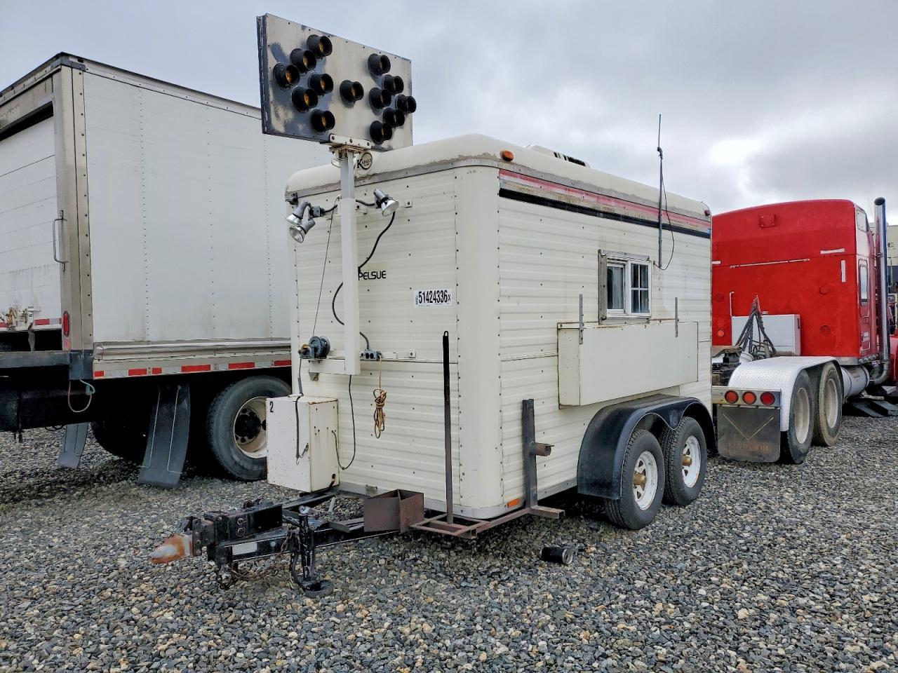 1986 Kiefer Built Inc. Trailer