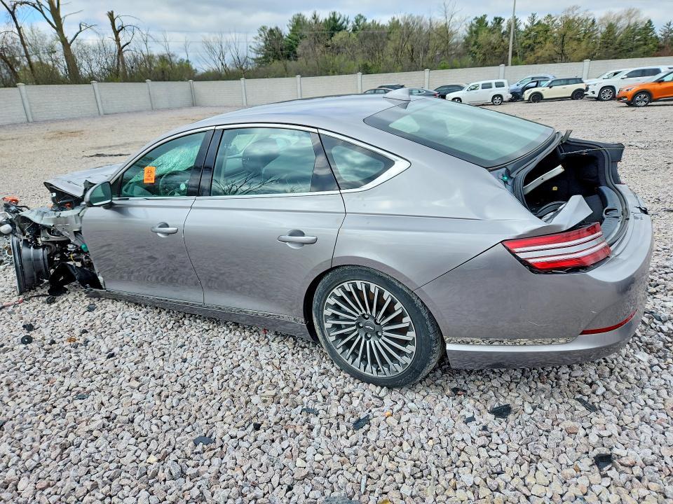 2023 Genesis G80