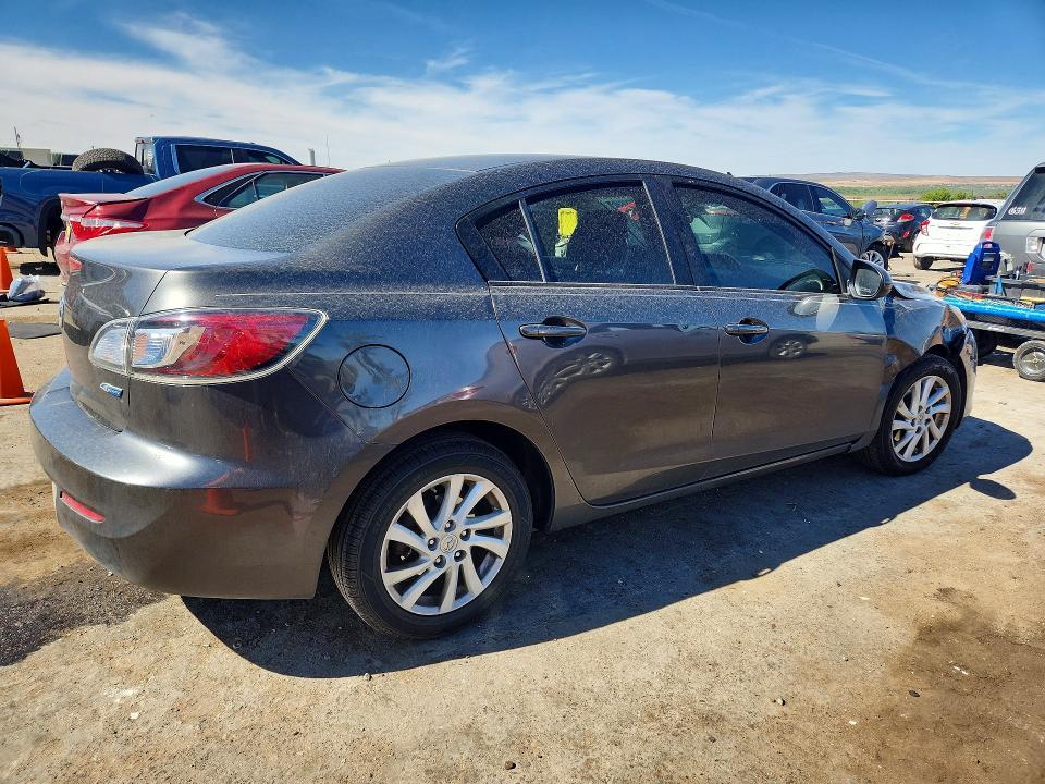 2012 Mazda 3 I