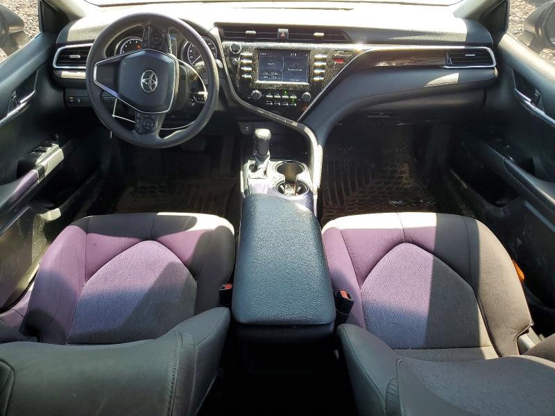 2018 Toyota Camry le