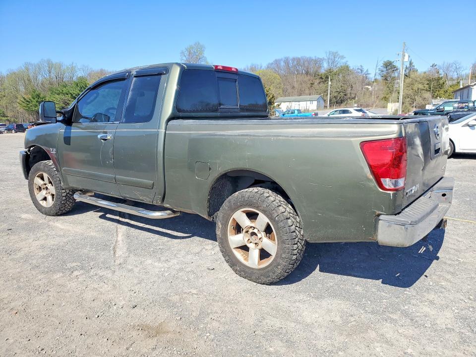 2004 Nissan Titan XE