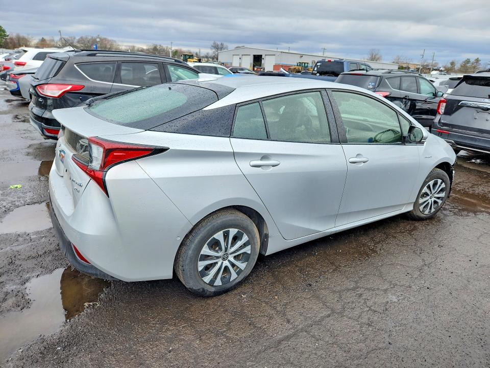 2019 Toyota Prius xle Awd-e