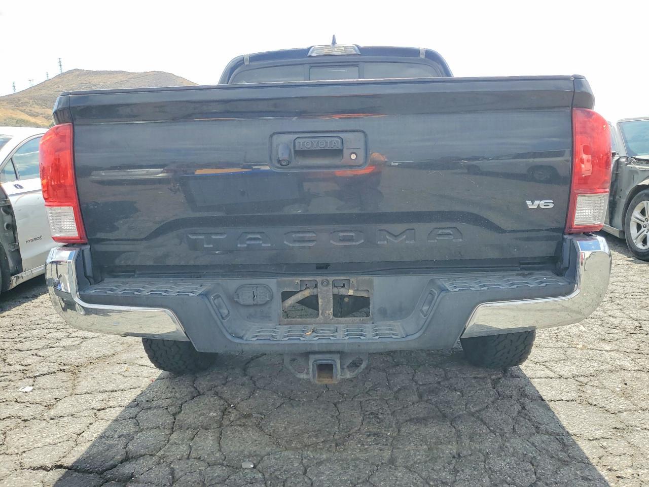 2016 Toyota Tacoma SR5 V6