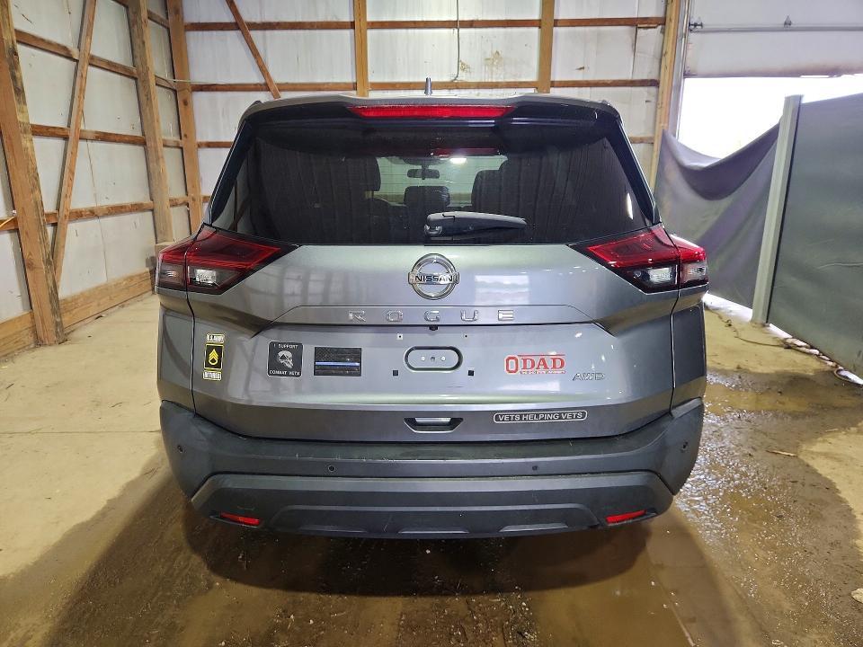 2021 Nissan Rogue s