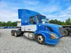 2006 Volvo VNL Semi Truck