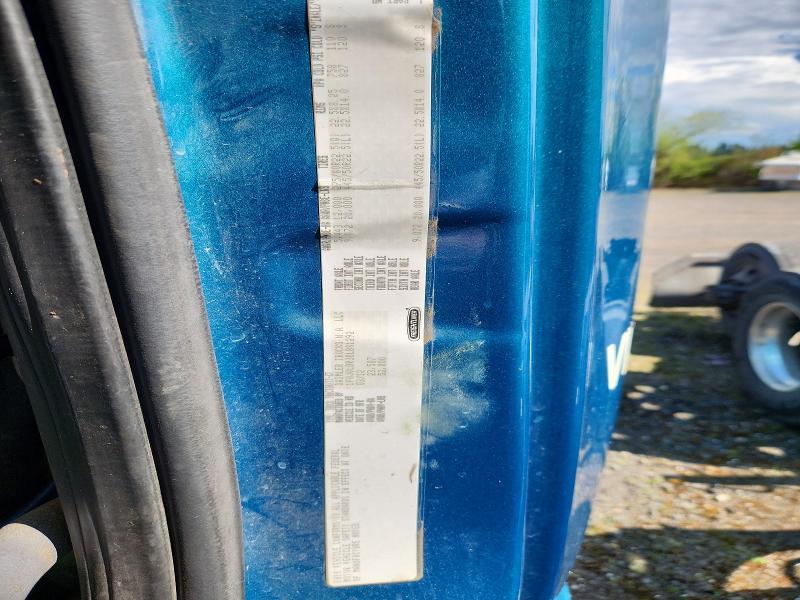 2013 Freigliner 2013 Freightliner Cascadia Semi Truck