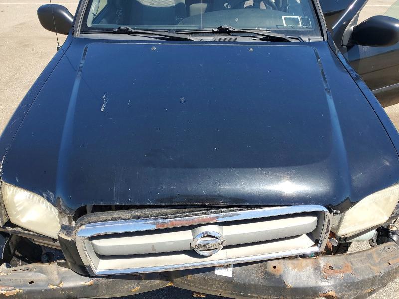 2004 Nissan Pathfinder se