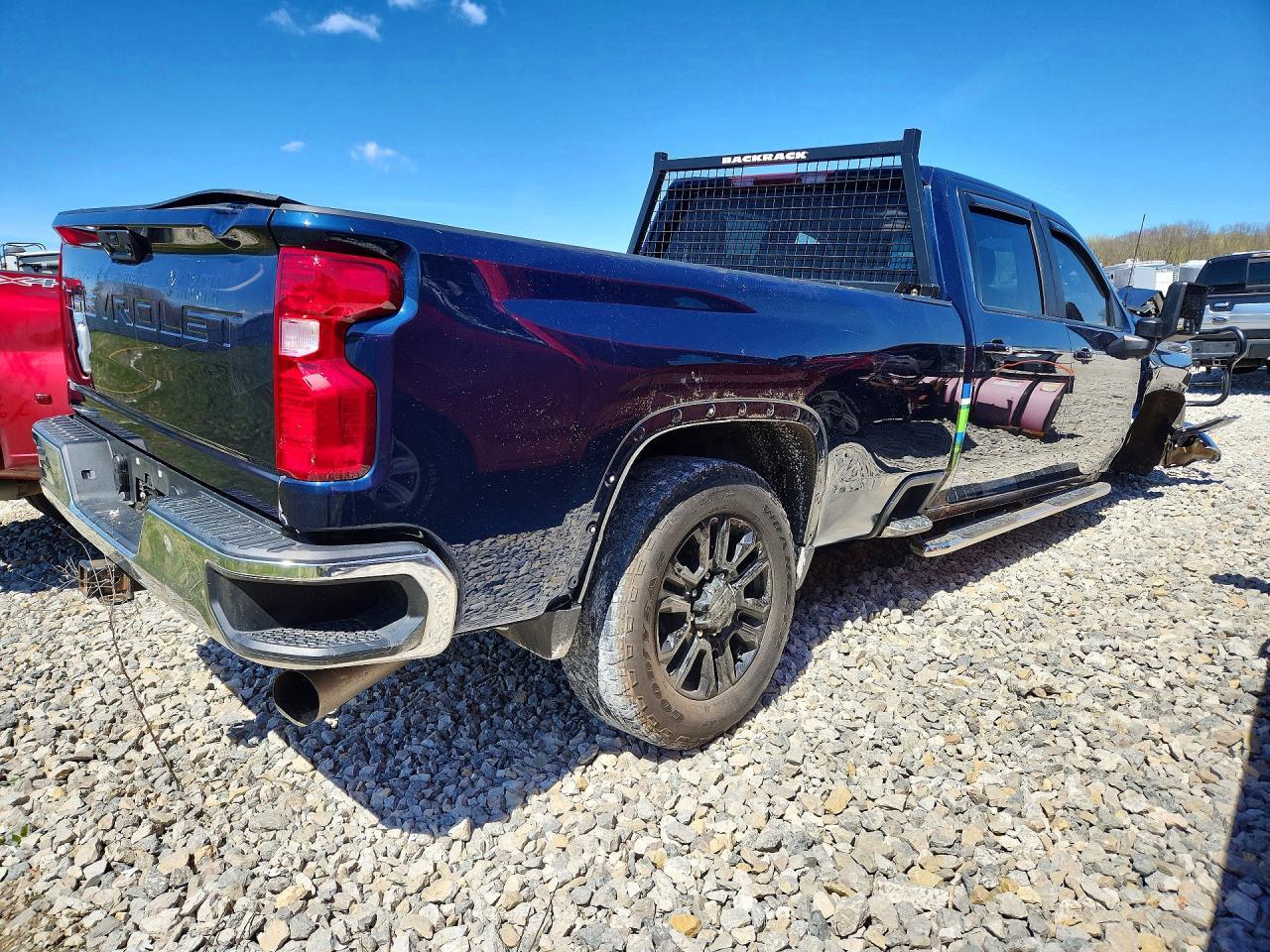 2022 Chevrolet Silverado K3500 LT