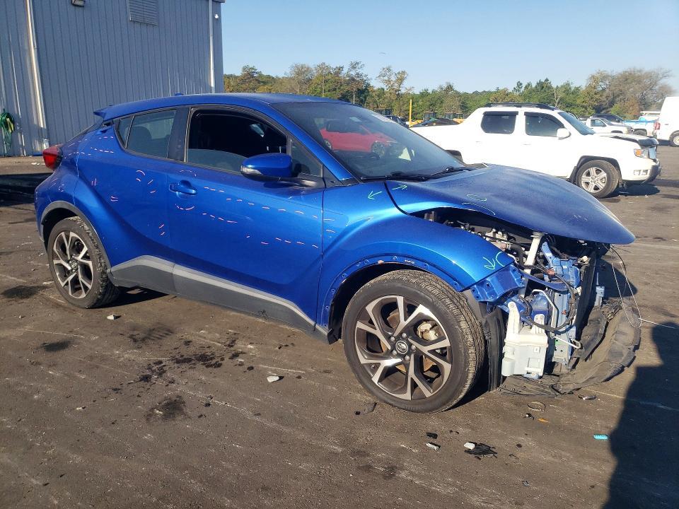 2018 Toyota C-hr xle