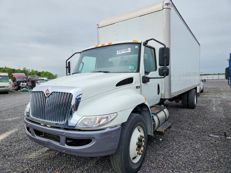 2020 International MV607 BOX Truck