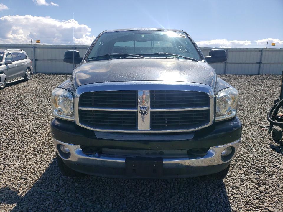 2006 Dodge RAM 2500 ST