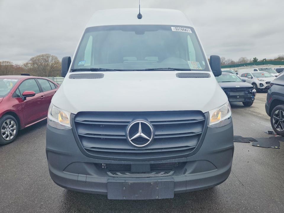 2024 Mercedes-Benz Sprinter 2500