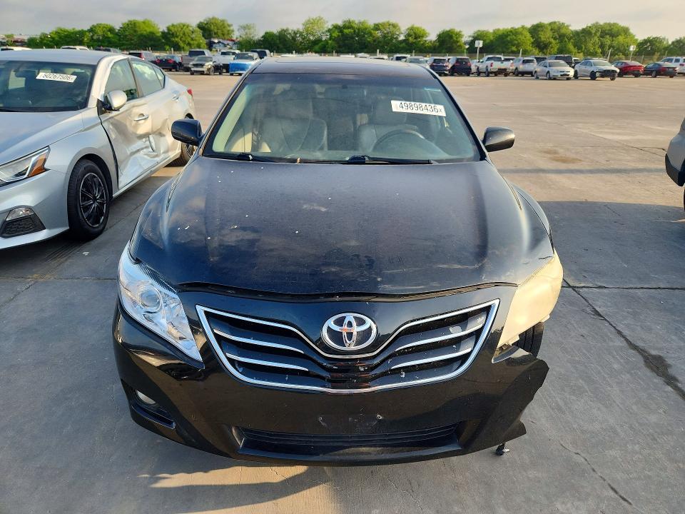 2010 Toyota Camry xle V6