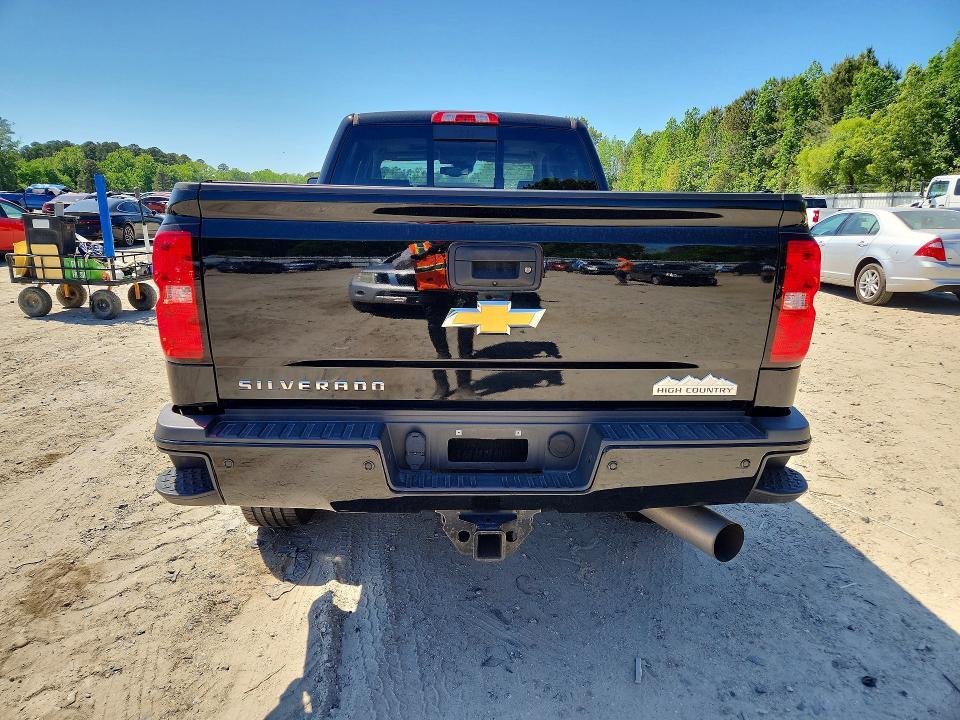 2018 Chevrolet Silverado K2500 High Country
