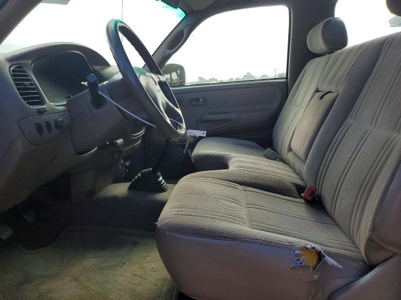 2002 Toyota Tundra Base