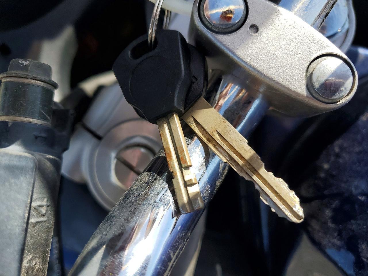 2002 Suzuki GSF1200 Base