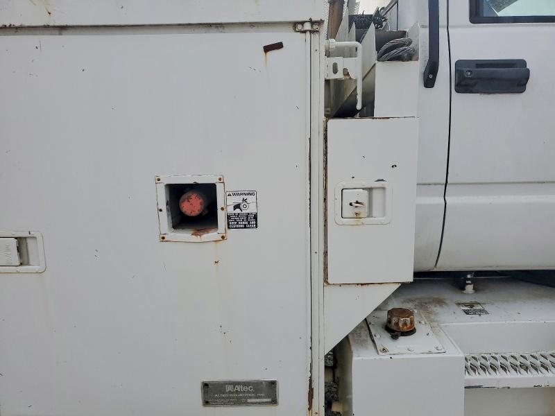 1999 Chevrolet C-7 Utility / Service Truck