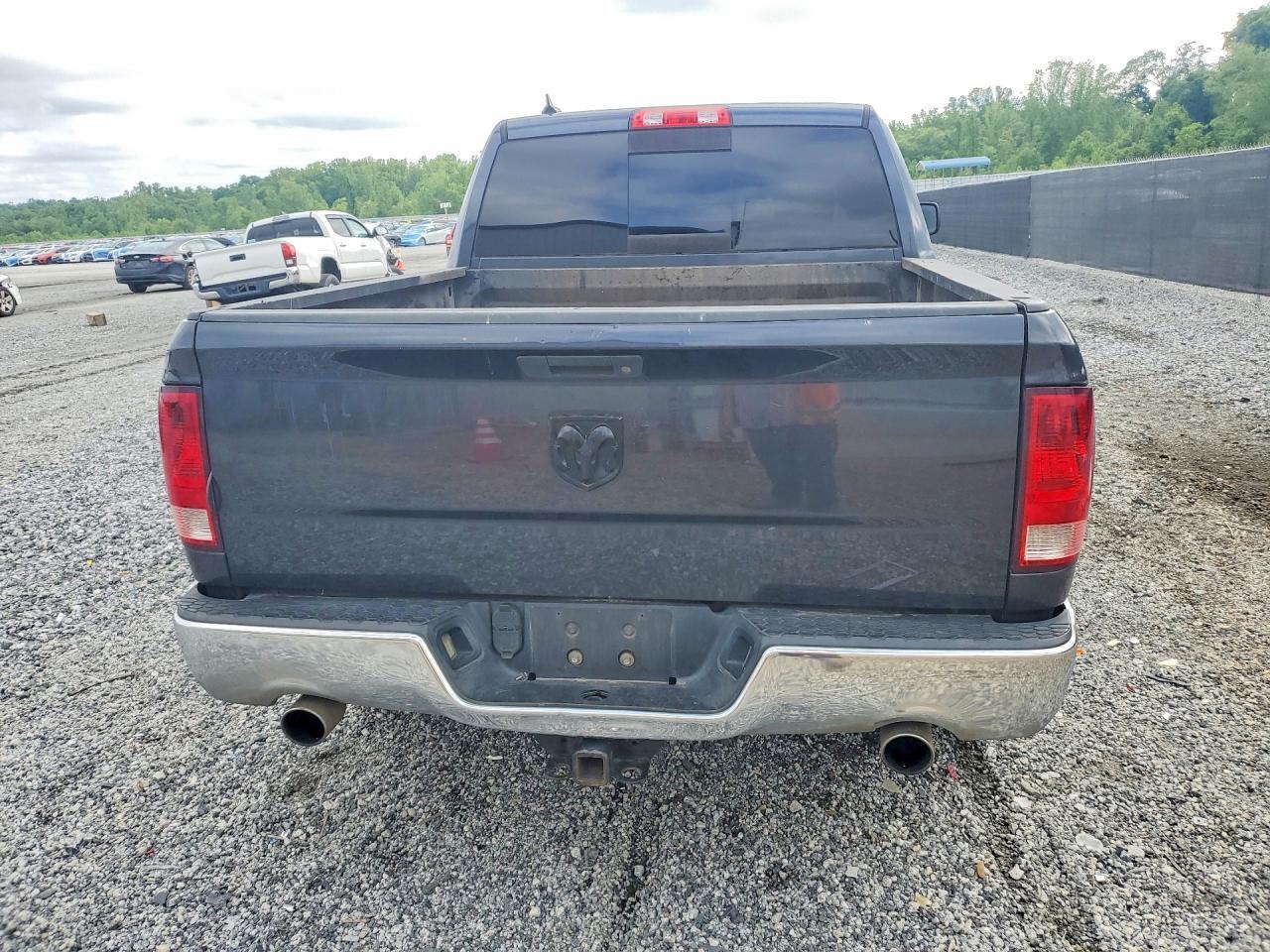 2013 Dodge RAM 1500 SLT