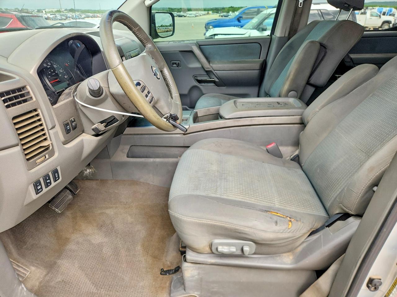 2006 Nissan Titan XE FFV