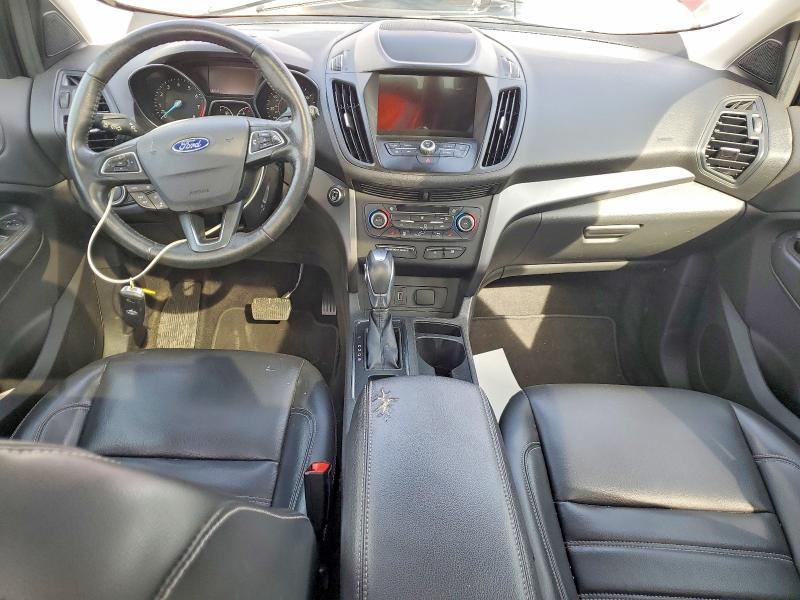 2019 Ford Escape sel