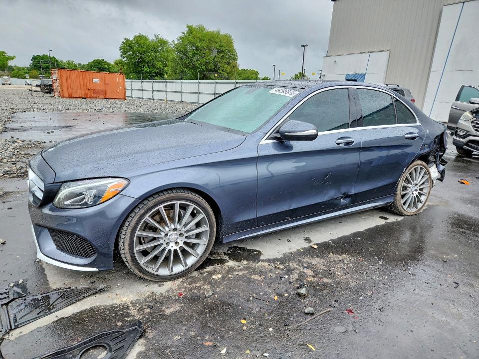 2015 Mercedes-Benz C300