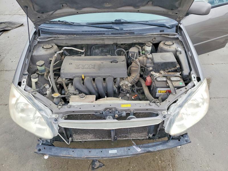 2004 Toyota Corolla le