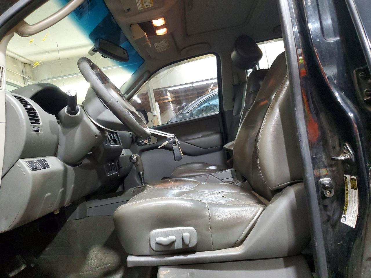 2006 Nissan Frontier SE