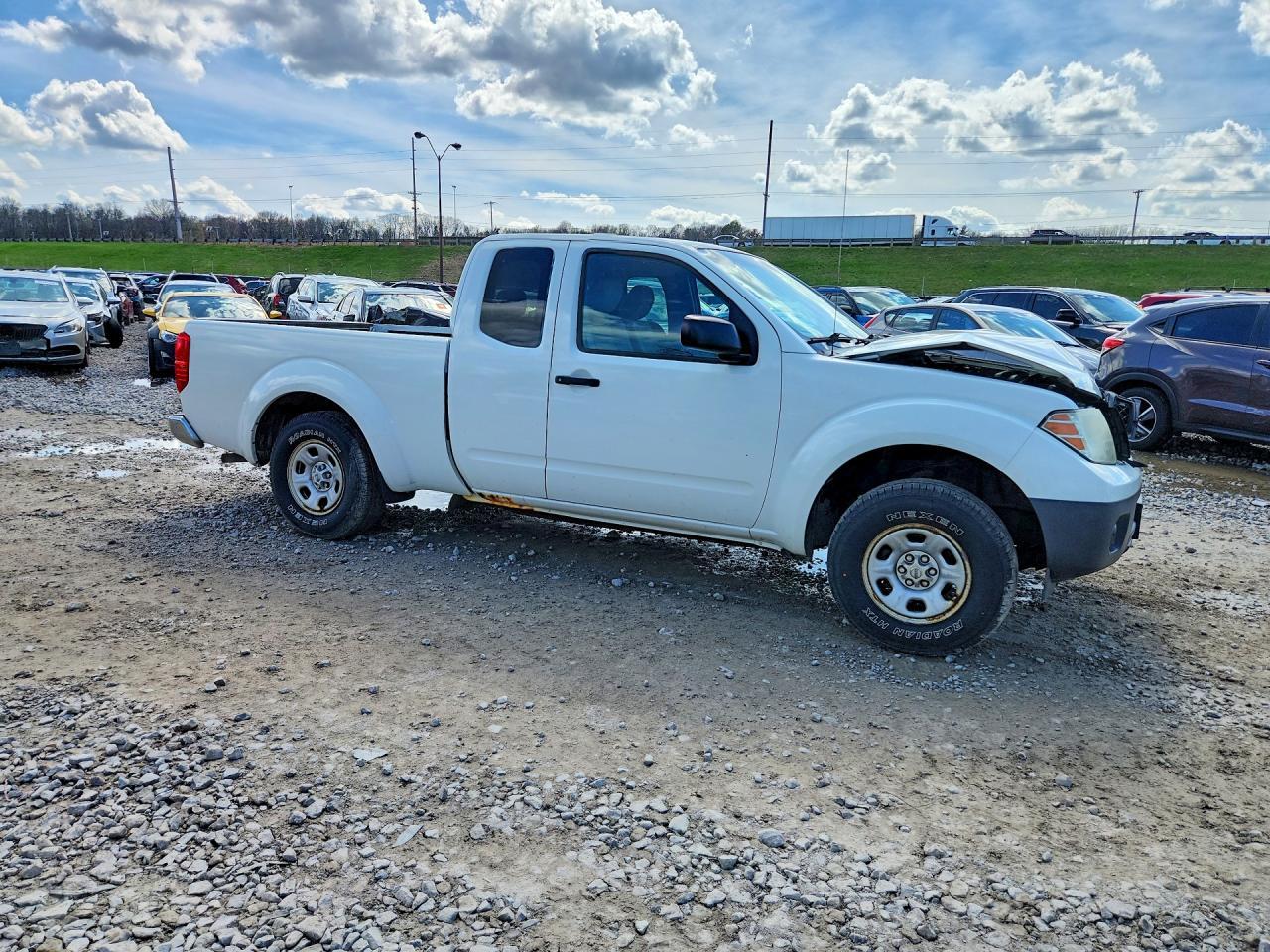 2015 Nissan Frontier S