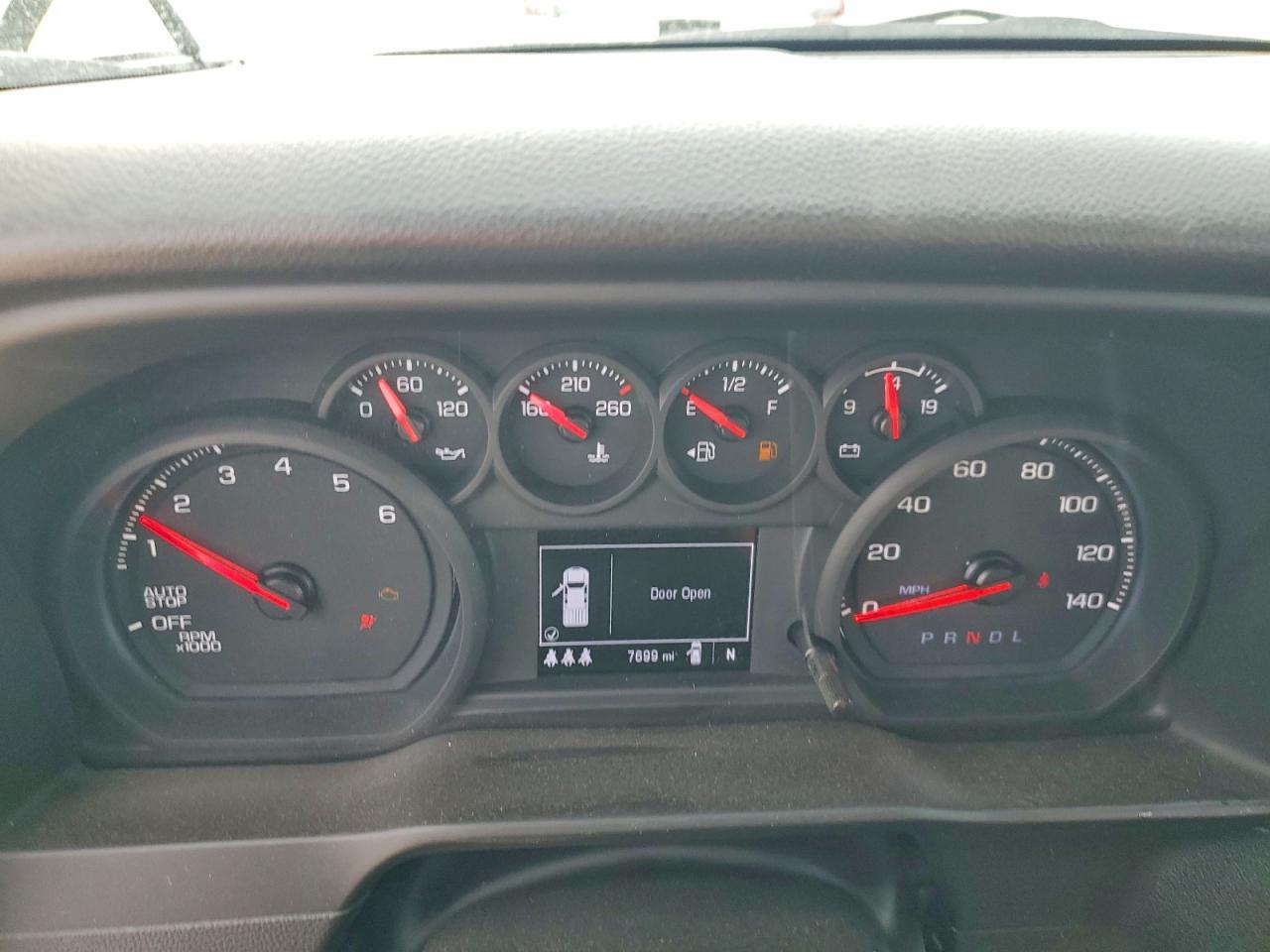 2025 Chevrolet Silverado C1500 Custom