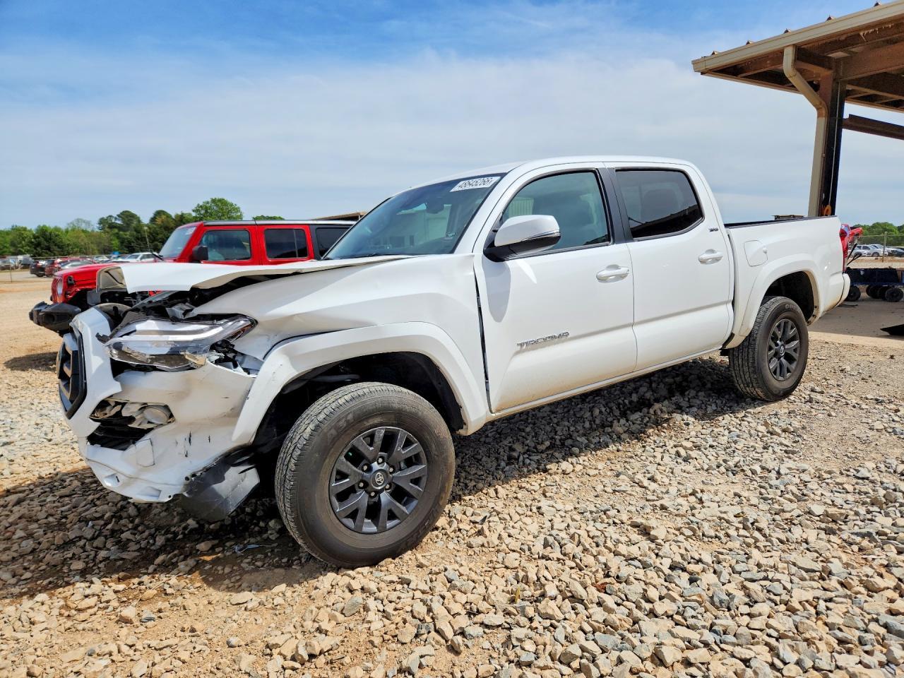 2022 Toyota Tacoma SR5 V6
