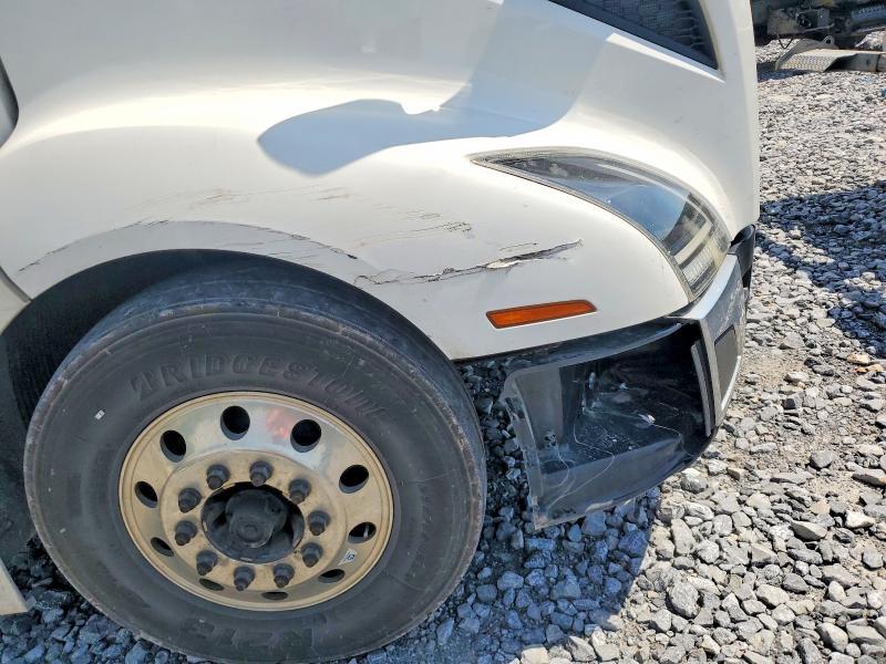 2020 Volv O VNL Semi Truck