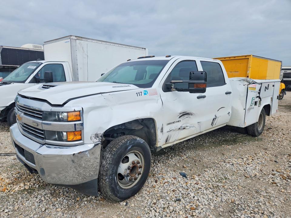 2017 Chevrolet Silverado C3500