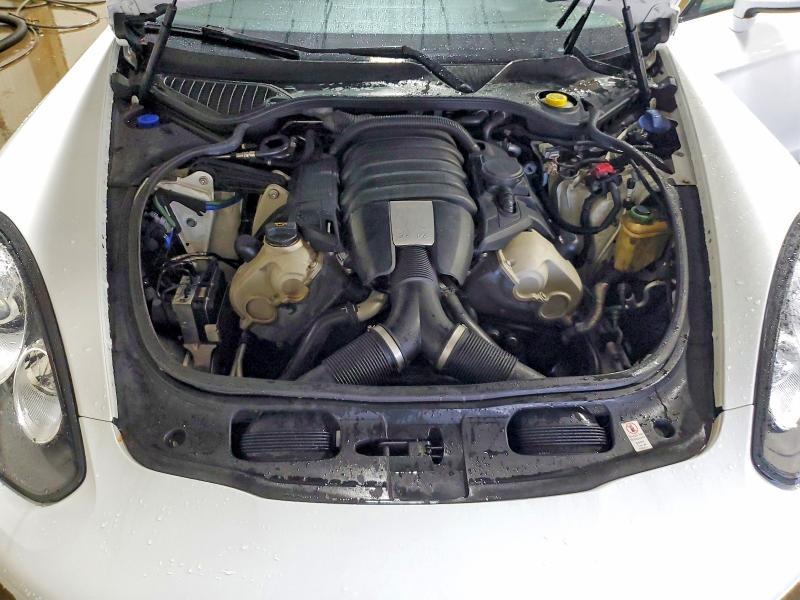 2014 Porsche Panamera 2