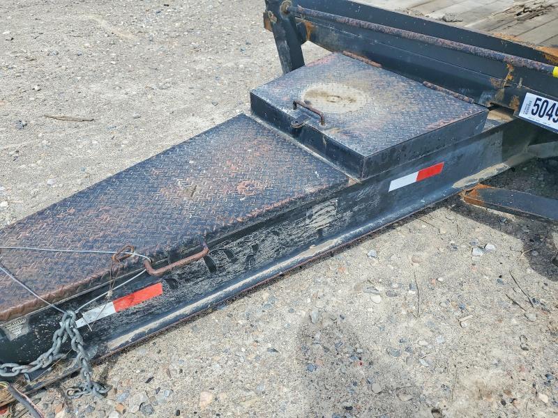 2005 Big Bubba Equipment Trailer