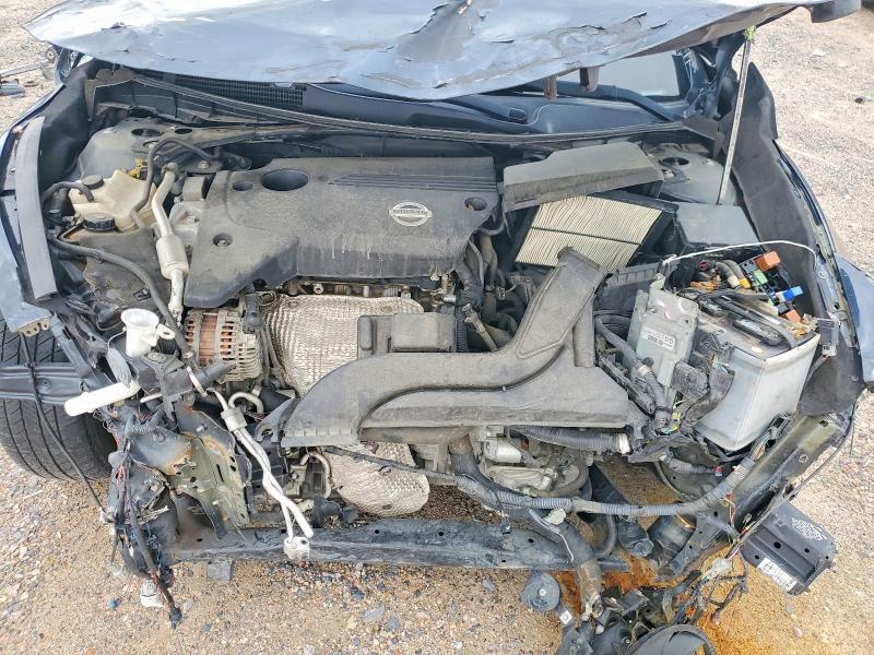 2014 Niss Altima 2.5 s