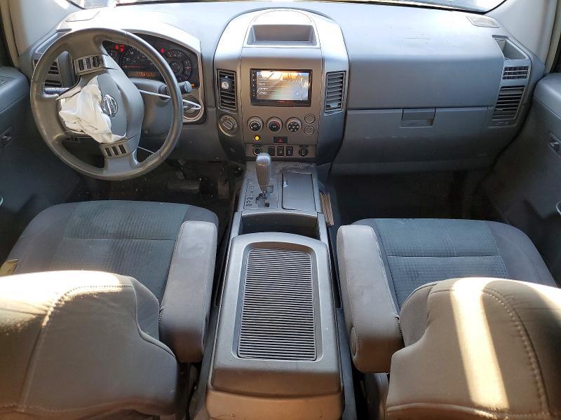 2005 Nissan Titan XE