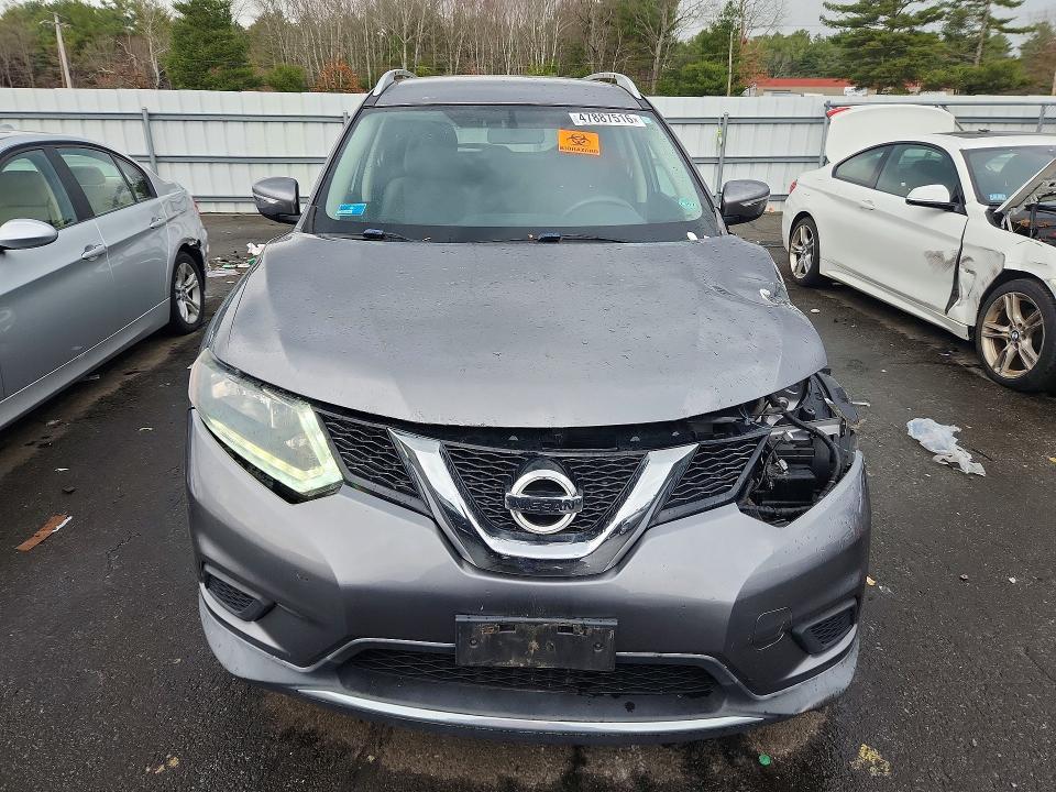2015 Nissan Rogue sv