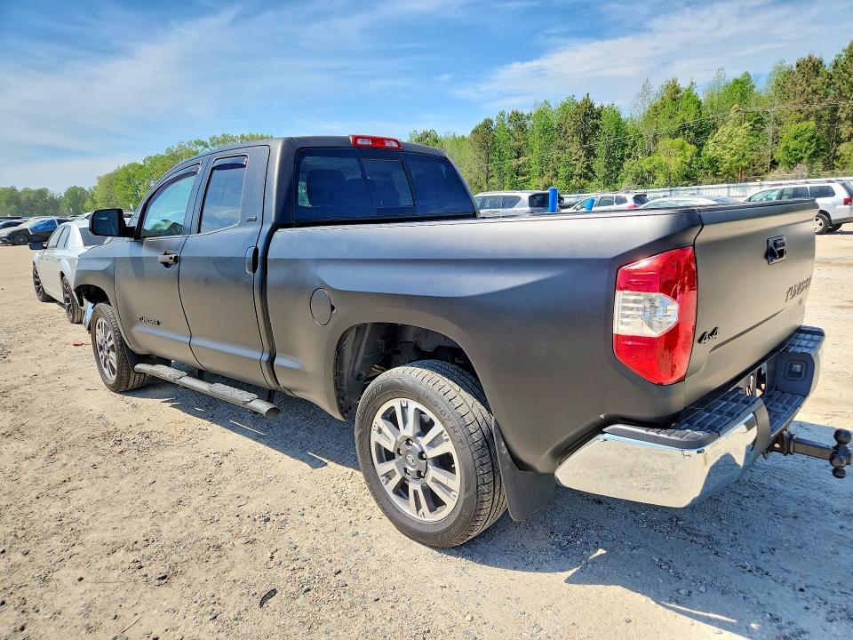2017 Toyota Tundra SR5