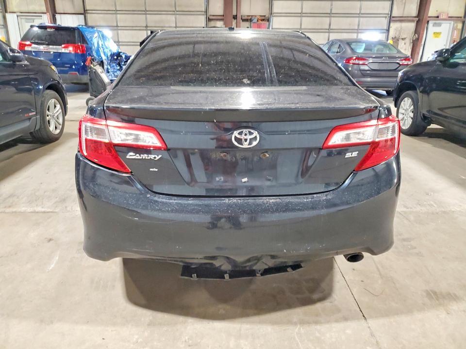 2012 Toyota Camry se
