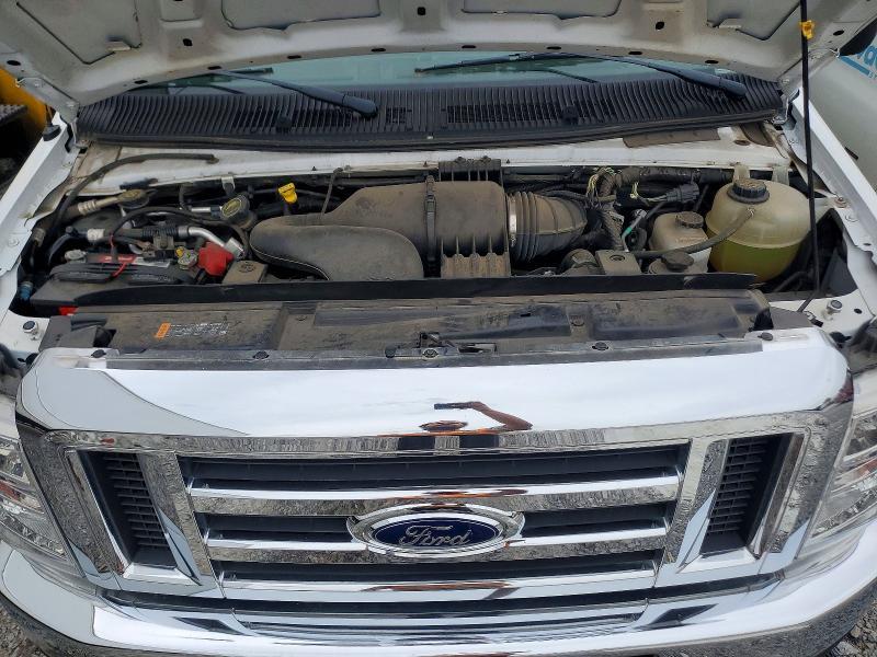 2019 Ford Econoline E450 Super Duty Cutaway Van