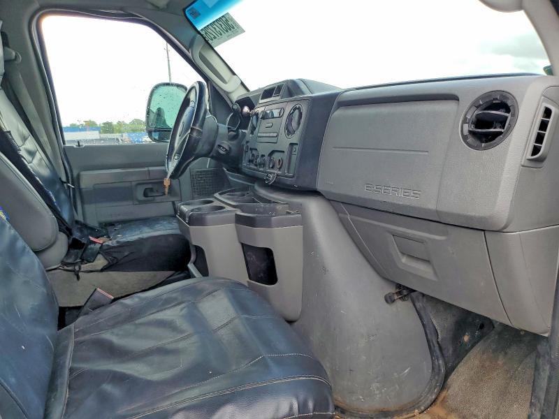2010 Ford Econoline E250 Van